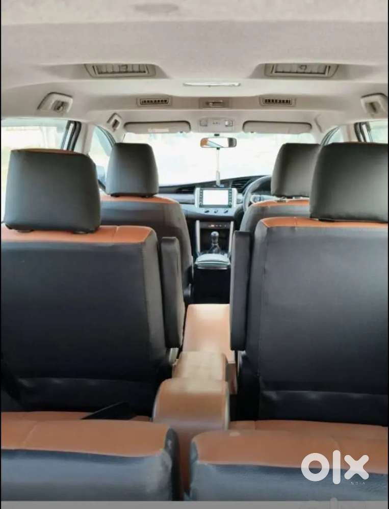 Toyota Innova Crysta 2023