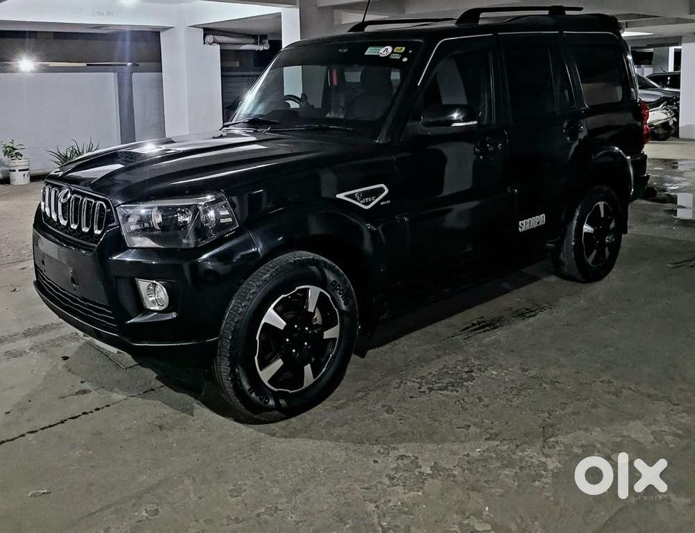 Mahindra Scorpio Classic 2021