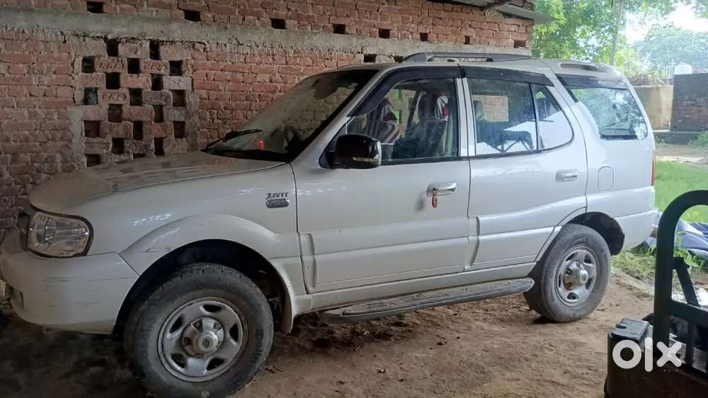 Tata Safari 2013 Diesel 90000 Km Driven