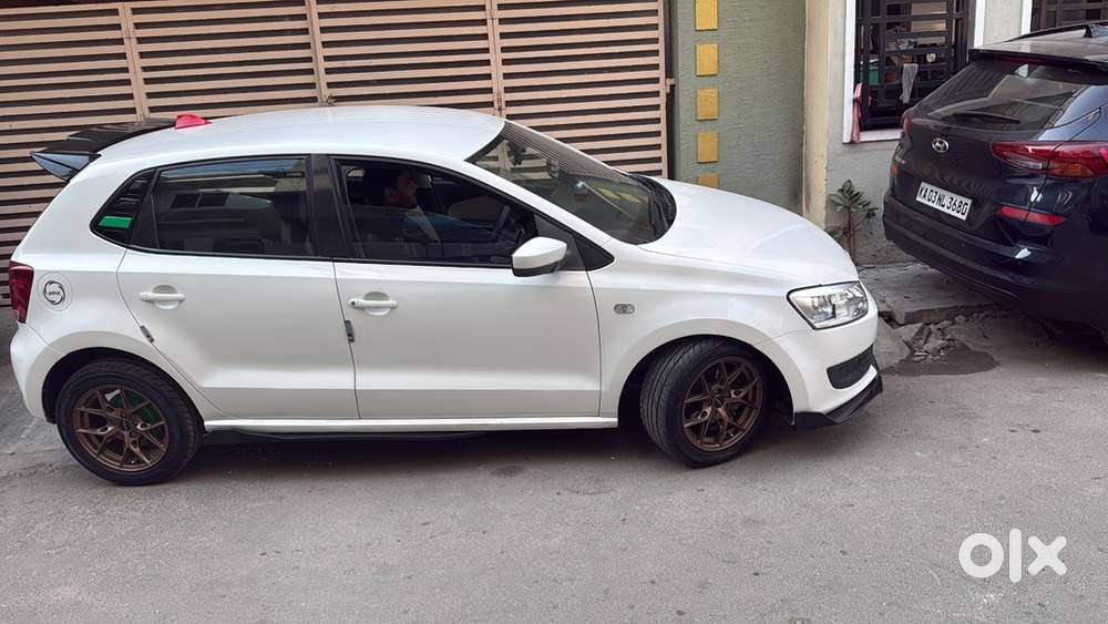 Urgent Sale Polo 2011 Petrol 89000 3rd Owner In Mint Condition Cars24