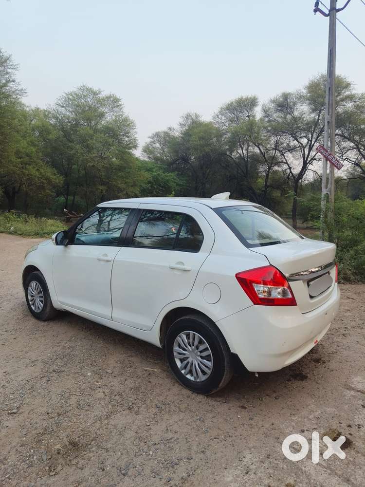 Maruti Suzuki Swift Dzire 1.3 Vxi, 2015, Cng & Hybrids