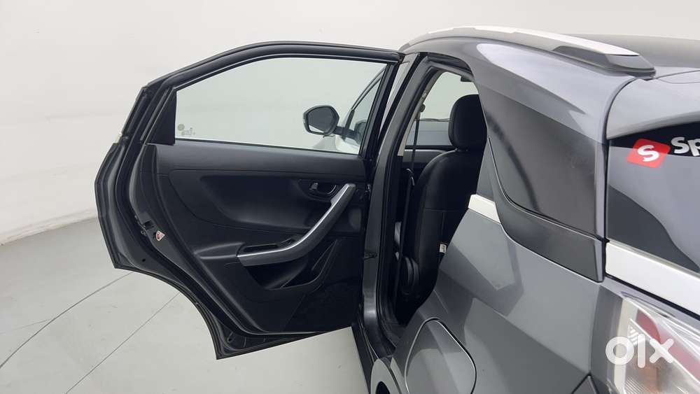 Tata Nexon 1.2 Revotron Xm, 2022, Petrol
