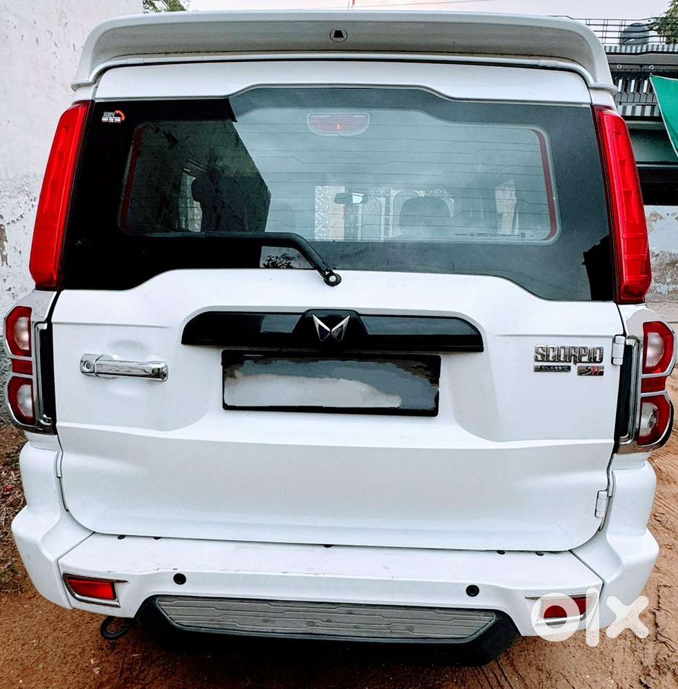 Mahindra Scorpio Classic 2023