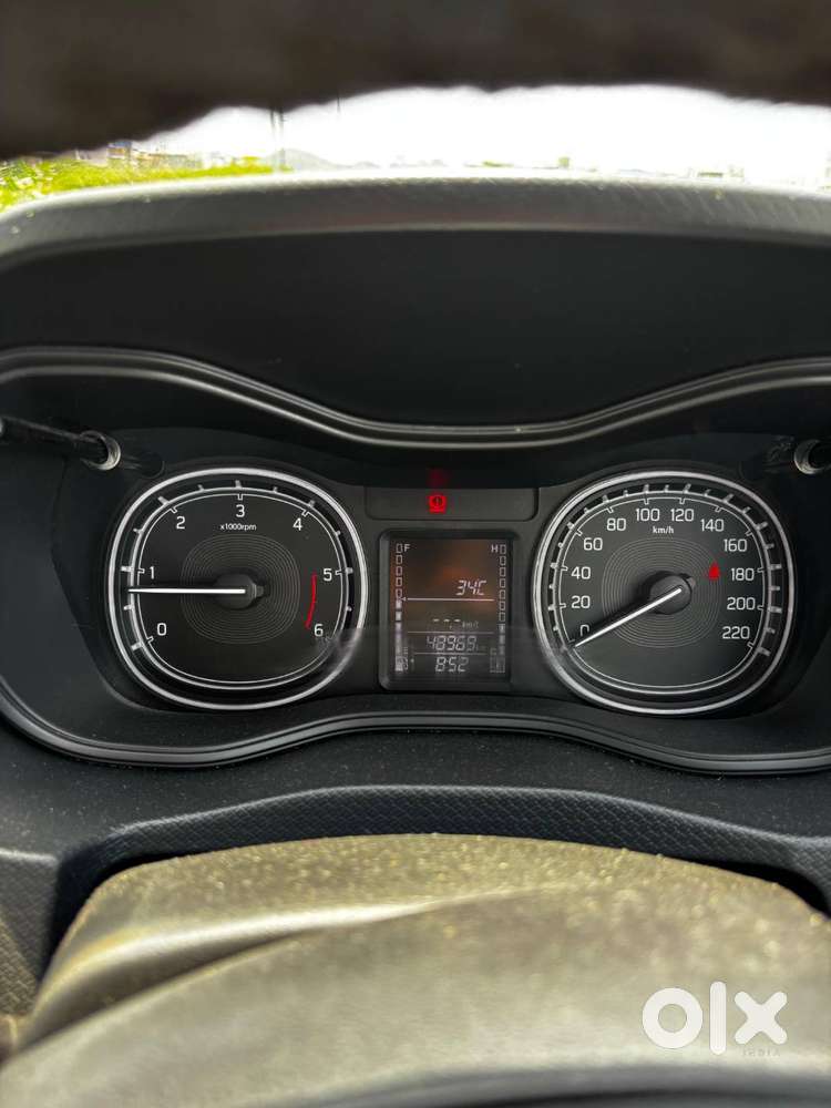 Maruti Suzuki Brezza 2016 Diesel Well Maintained