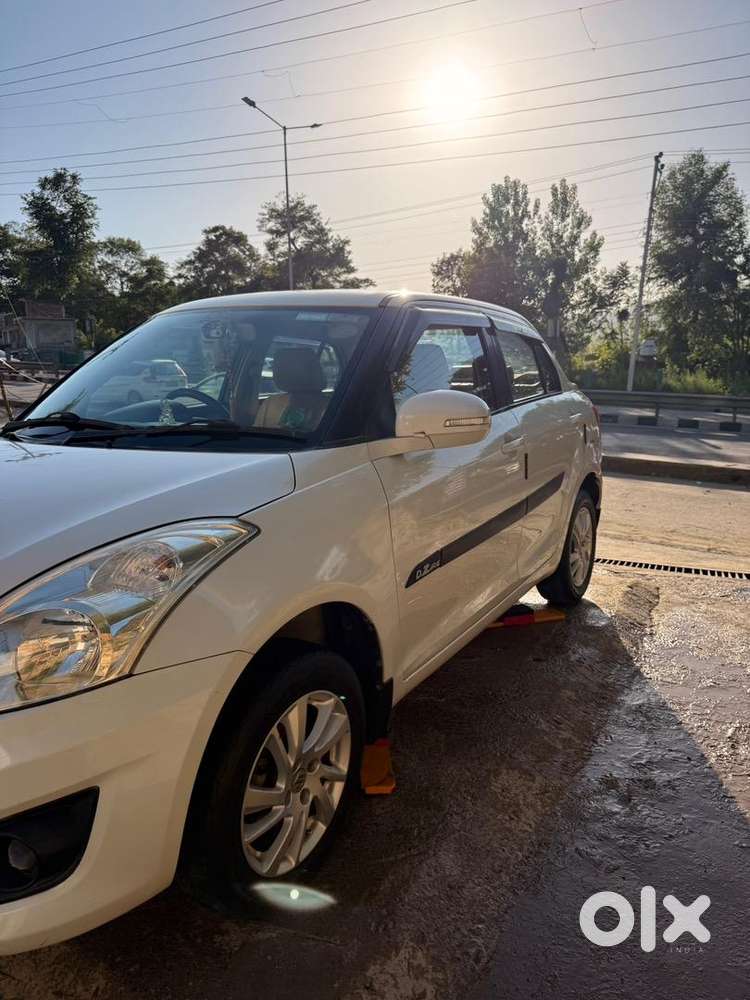 Maruti Suzuki Swift Dzire 2013 Petrol Well Maintained