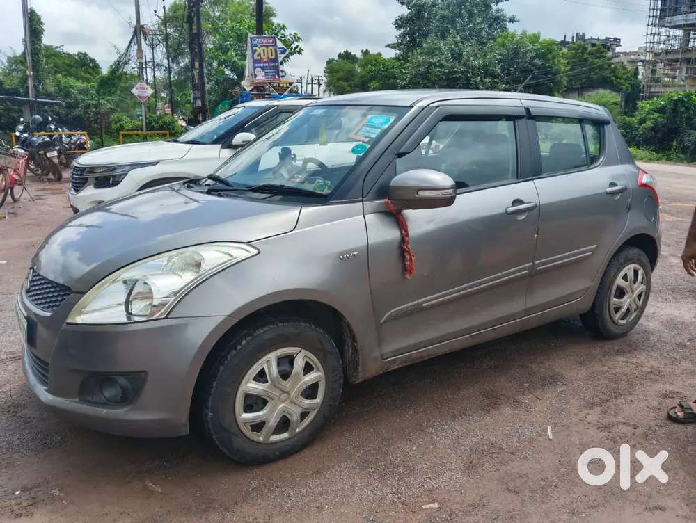 Maruti Suzuki Swift 2012 Petrol