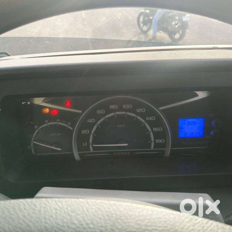 Force Motors Urbania 3350wb 10-seater, 2018, Diesel
