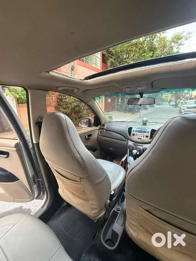 Hyundai I10 Asta 1.2 At – Sunroof + Automatic