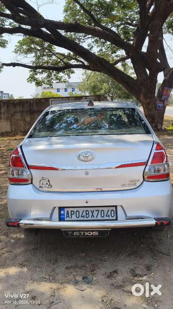 Toyota Etios 2015 Diesel Well Maintained