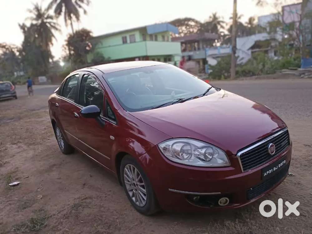 Fiat Linea 2011 Diesel Well Maintained  With Mileage Of 18 Kmpl