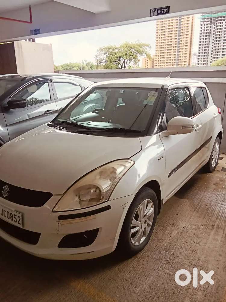 Maruti Suzuki Swift Zxi 2012 Petrol-cng