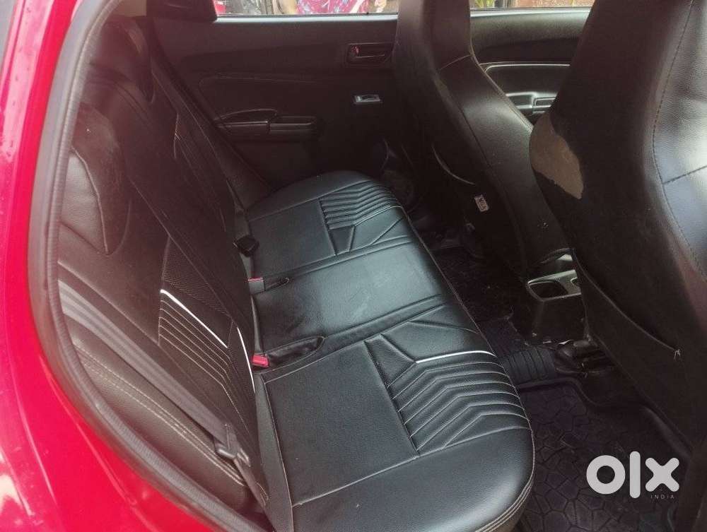 Maruti Suzuki Swift Vxi Optional, 2021, Petrol