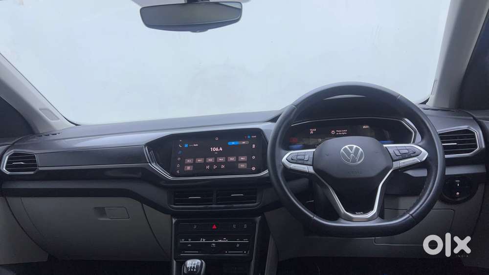 Volkswagen Taigun Topline 1.0 Tsi At (electric Seats), 2022, Petrol