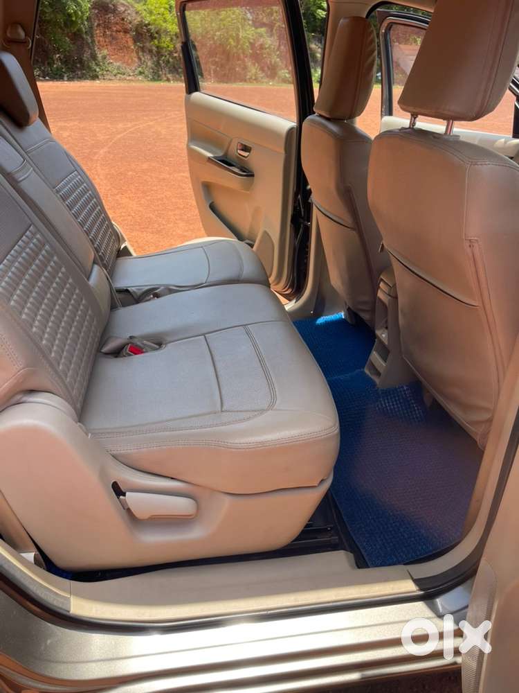 Maruti Suzuki Ertiga Petrol 76000 Km Driven