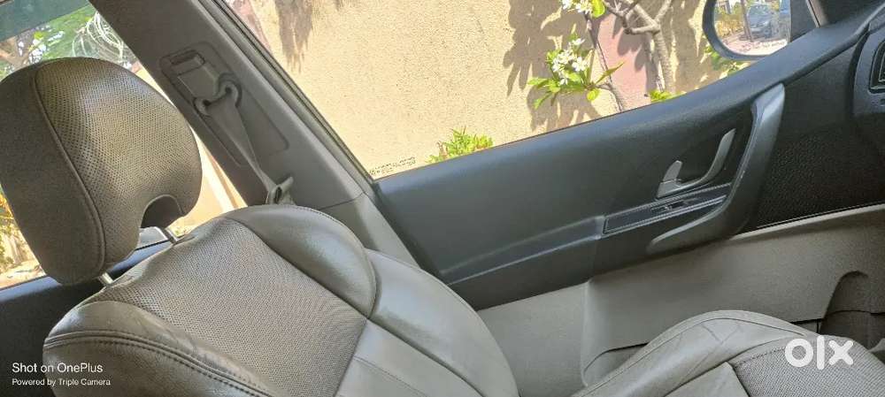Mahindra Xuv500 2017 Diesel 72000 Km Driven