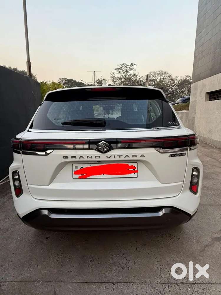 Maruti Suzuki Grand Vitara 2023 Petrol 80000 Km Driven