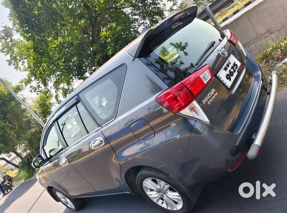 Toyota Innova Crysta 2.8z Automatic, 2019, Diesel