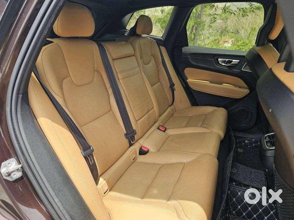 Volvo Xc60 D5 Awd Automatic, 2017, Diesel