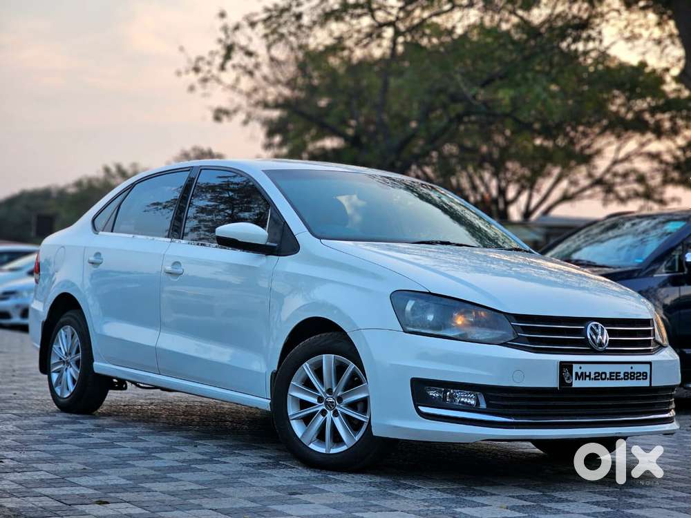 Volkswagen Vento Celeste 1.6 Highline, 2017, Petrol