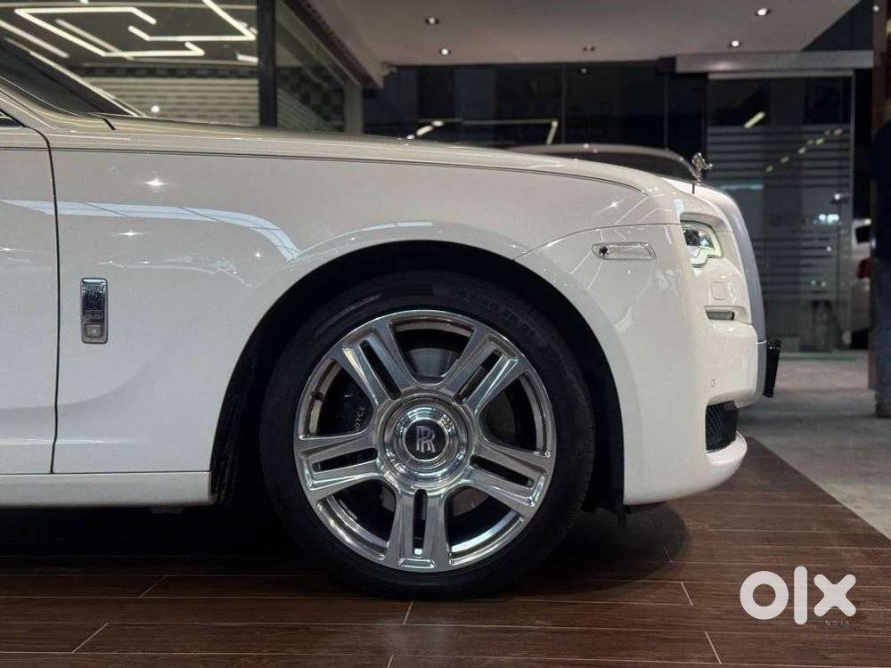 Rolls-royce Ghost Series Ii Standard, 2017, Petrol