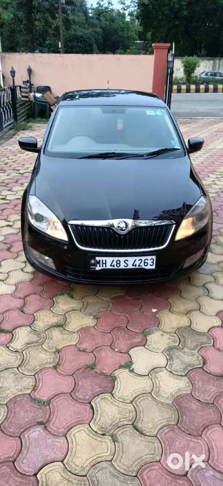 Skoda Rapid 2014 Diesel Well Maintained..all New Tyres Smooth Engine..