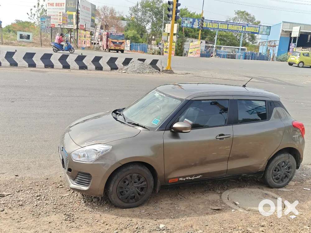 Maruti Swift Vxi 2019