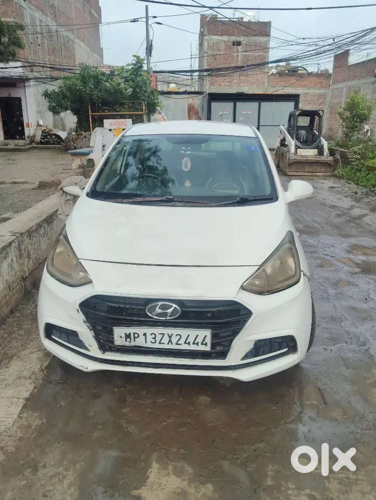 Hyundai Xcent 2018 Variant