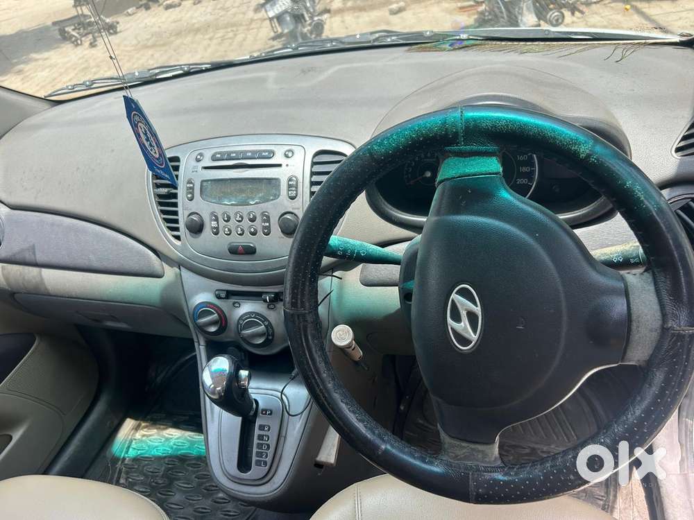 Hyundai I10 Sportz At, 2011, Petrol