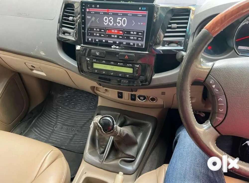 Toyota Fortuner 2010