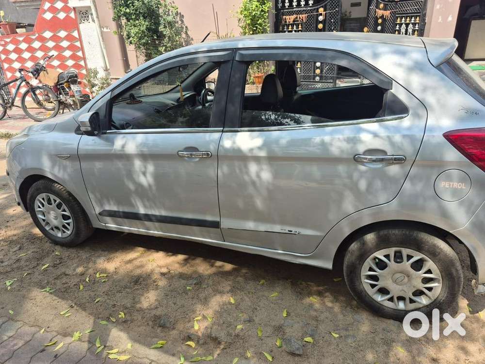 Ford Petrol Manual 2018