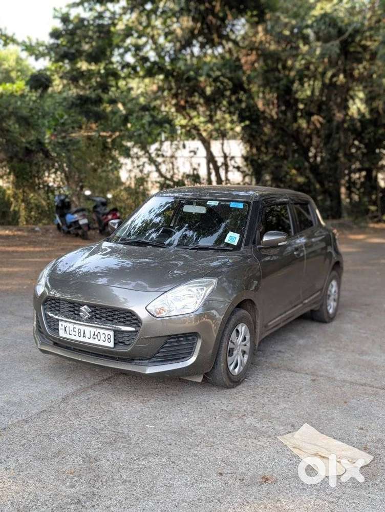 Maruti Suzuki Swift 1.2 Vxi (o), 2023, Petrol