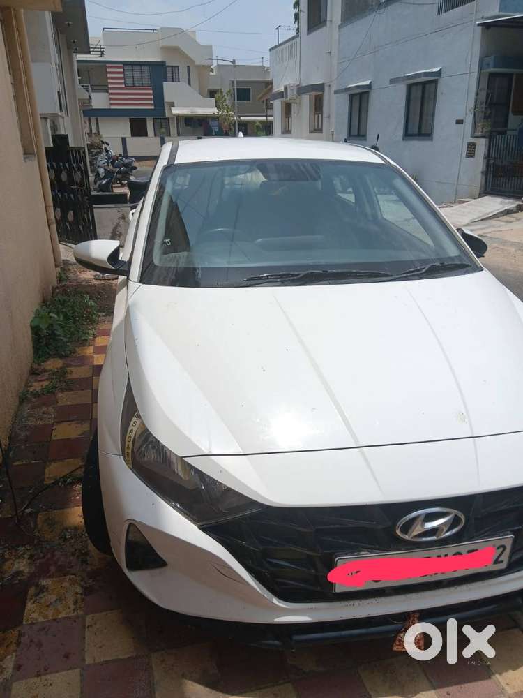 Fully Automatic I20 Sportz 34000 Km Usage Single-handed Usage