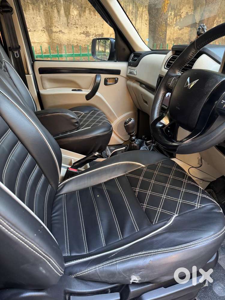 Mahindra Scorpio Classic 2.2 S 11 Mt 7 Str, 2024, Diesel