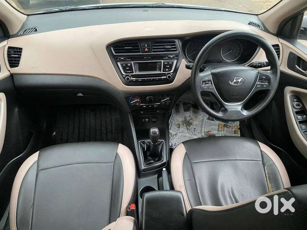 Hyundai I20 Sportz 1.2 Bs-iv, 2017, Petrol