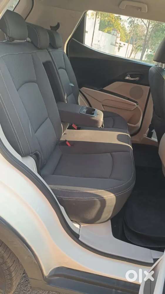 Mahindra Xuv300 2019 Diesel 73000 Km Driven