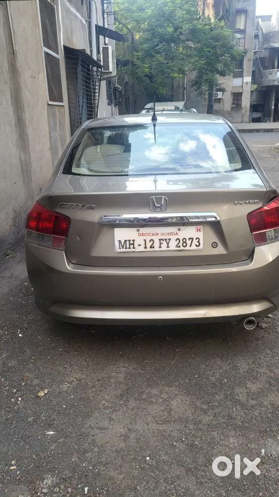 Honda City Petrol 2010 Manual 80000 Km Driven