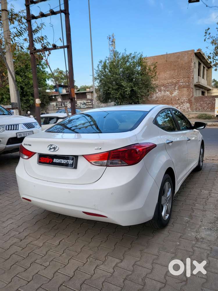 Hyundai Elantra Vtvt Sx, 2013, Petrol