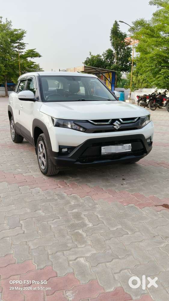 Maruti Suzuki Vitara Brezza 1.5 Vxi, 2023, Cng & Hybrids
