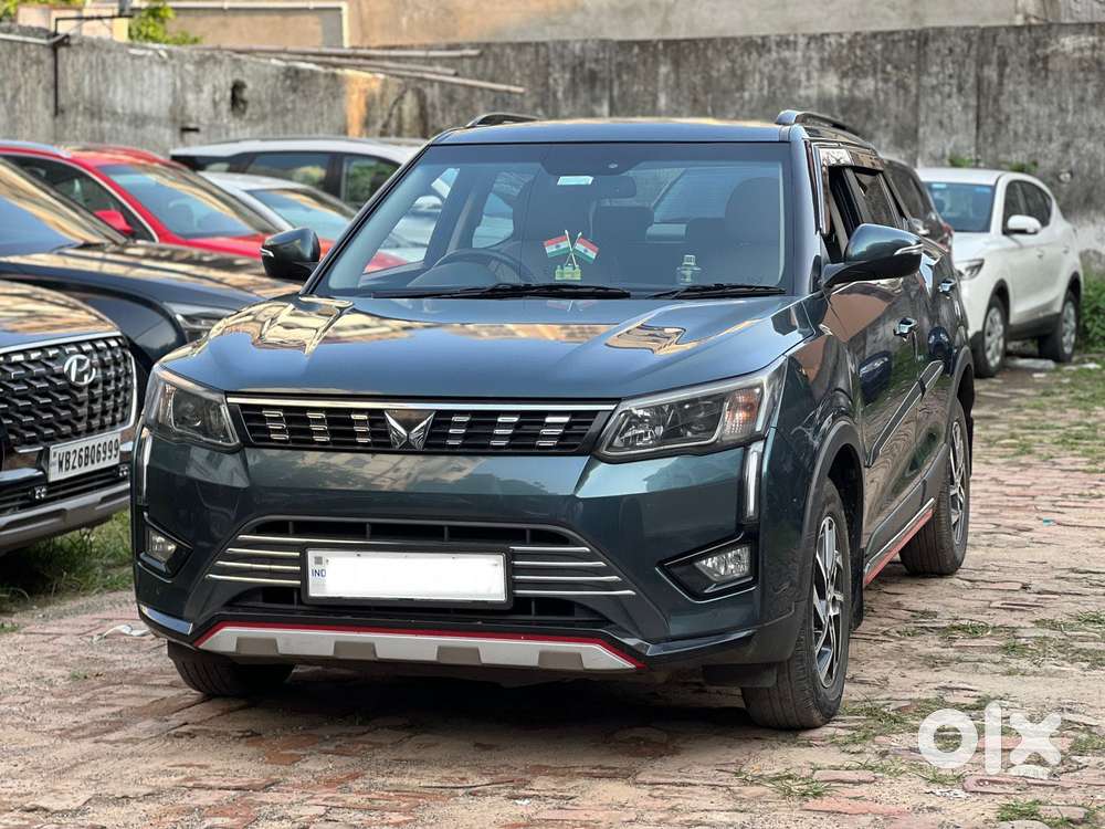 Mahindra Xuv300 W8 Option, 2023, Petrol