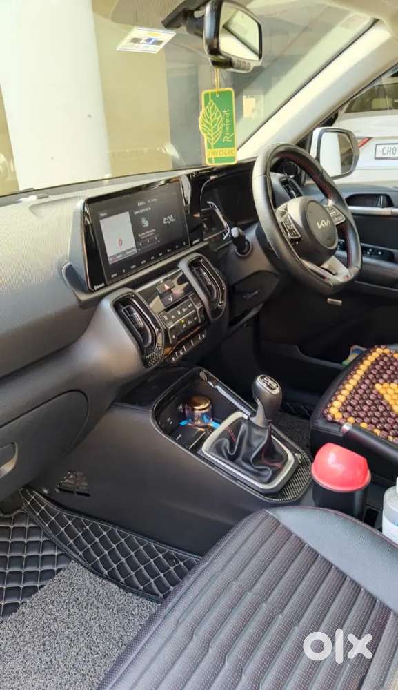 Kia Sonet 2021 Petrol Well Maintained
