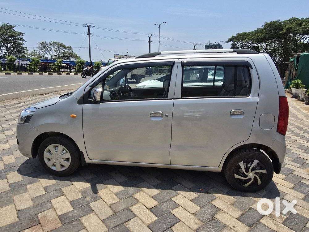 Maruti Suzuki Wagon R Lxi Bs Iv, 2013, Petrol