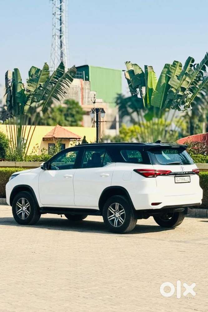 Toyota Fortuner 4x2 At 2.8 Diesel, 2021, Diesel