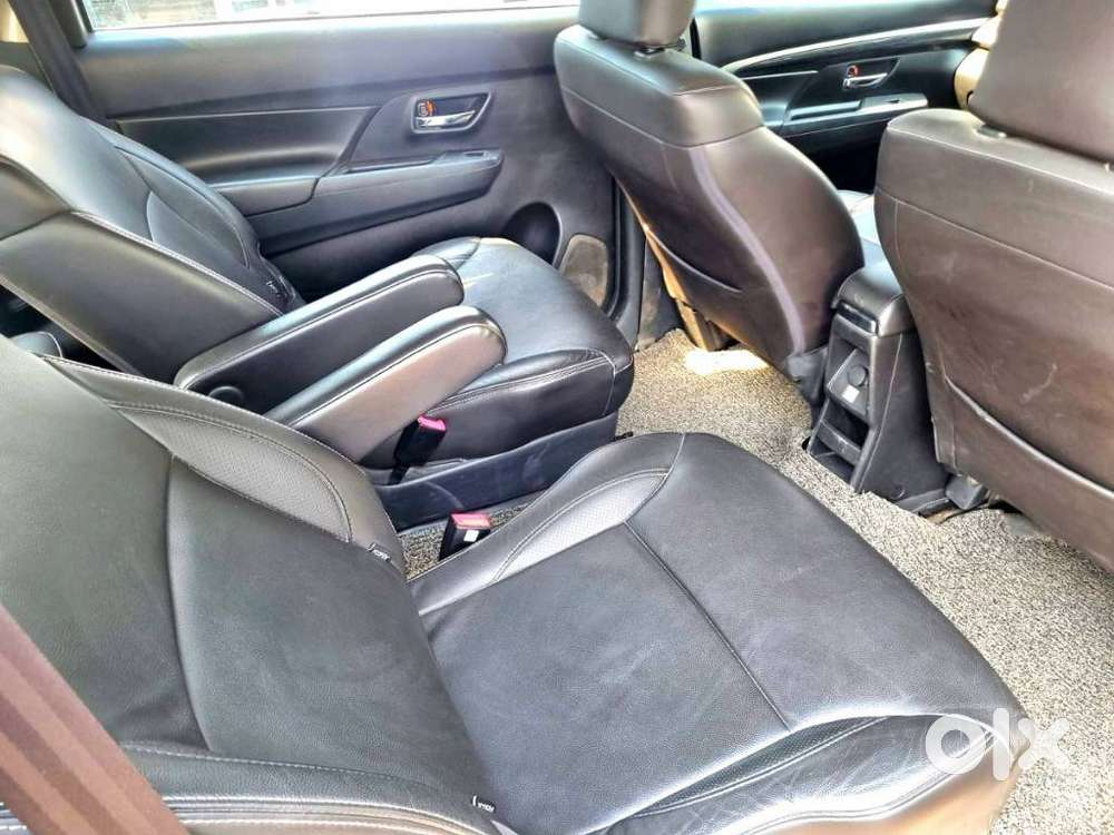 Maruti Suzuki Xl6 1.5 Alpha Mt, 2019, Petrol