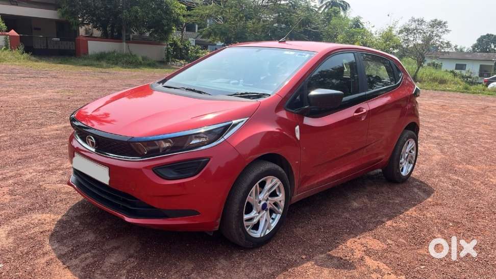 Tata Altroz 1.2 Xe, 2021, Petrol