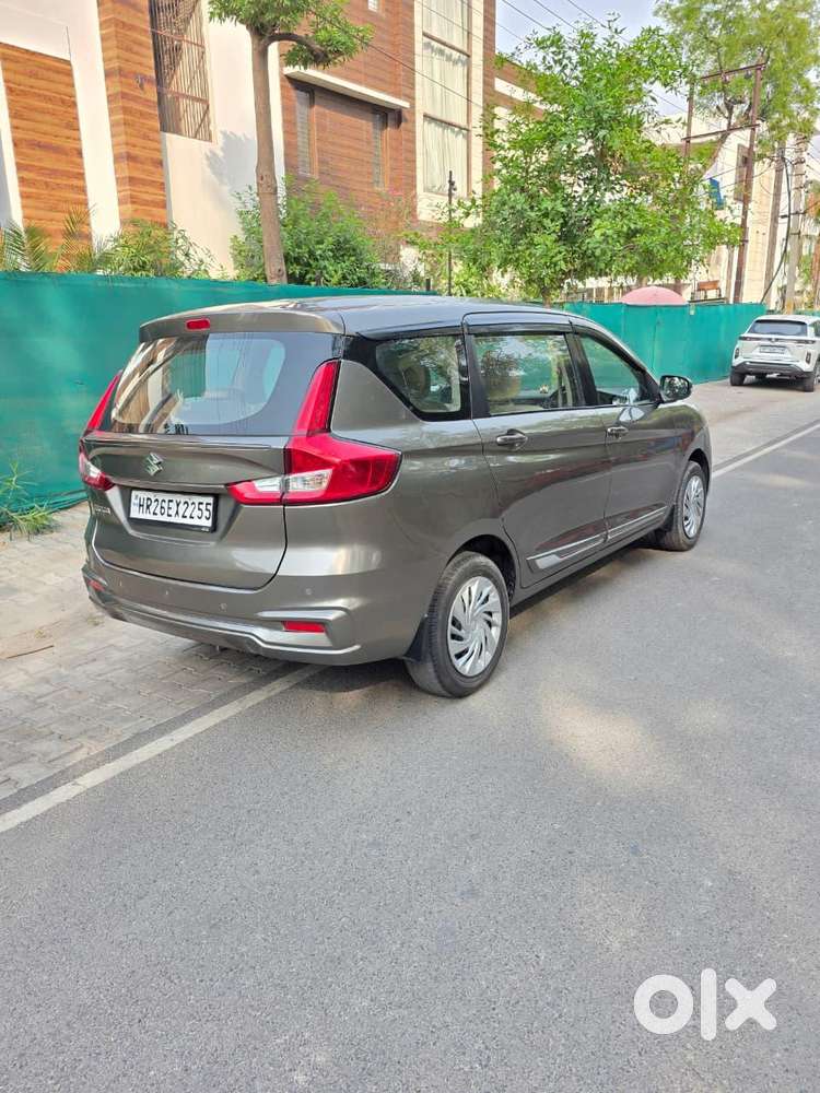 Maruti Suzuki Ertiga 2022-2023 Vxi Cng, 2022, Cng & Hybrids