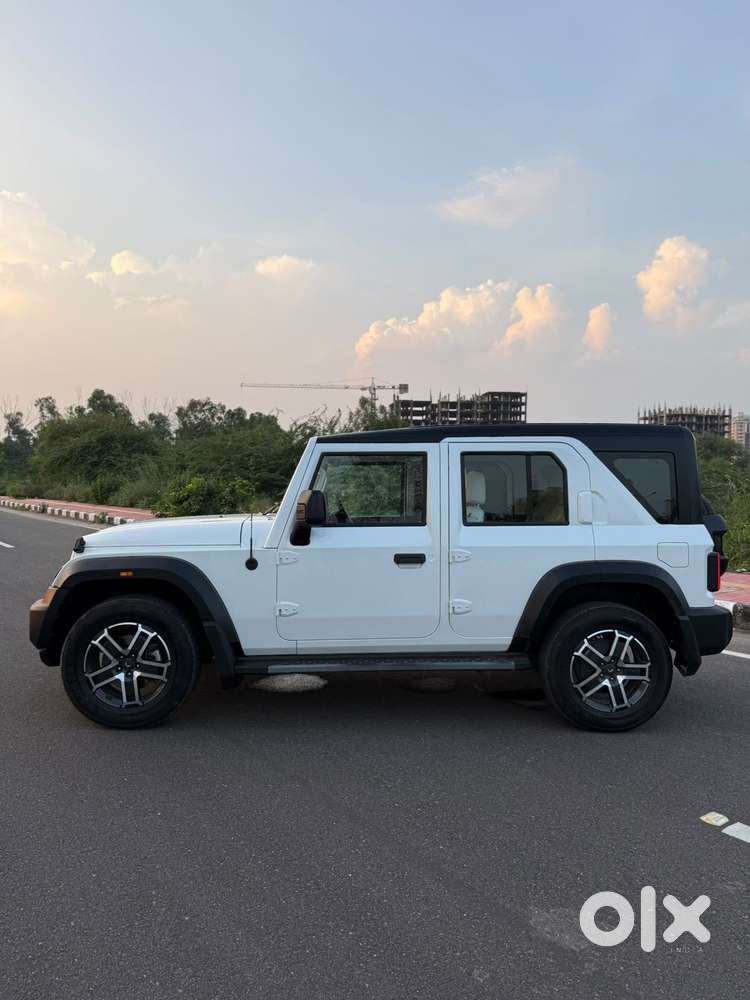 Mahindra Thar Roxx, 2025, Diesel