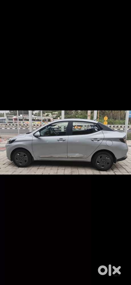 Hyundai Aura 1.2 S Petrol Amt, 2021, Petrol