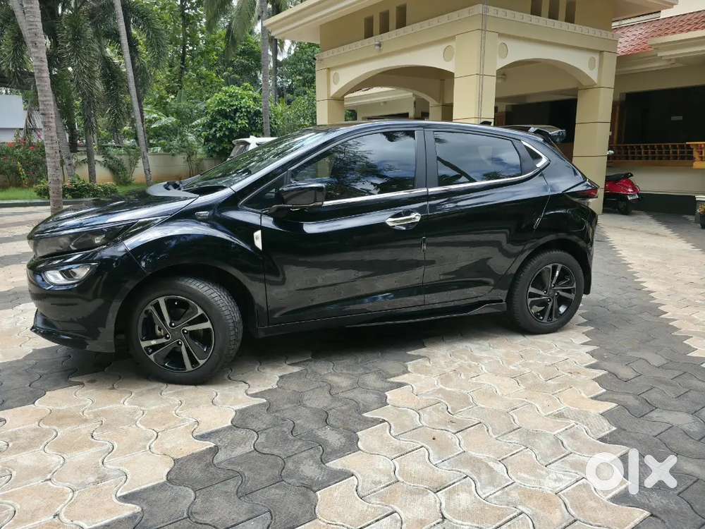Tata Altroz 2023 Diesel Dark Edition