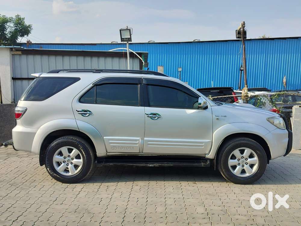 Toyota Fortuner 3.0 4x4 Manual, 2011, Diesel