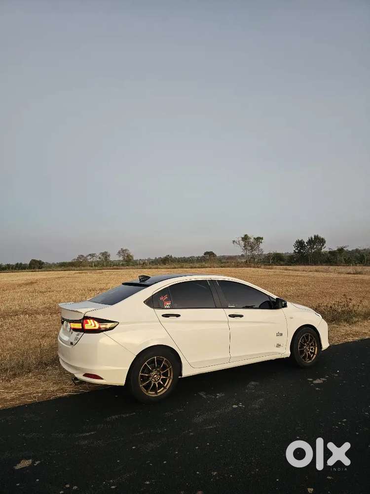 Honda City 2015 Petrol Well Maintained